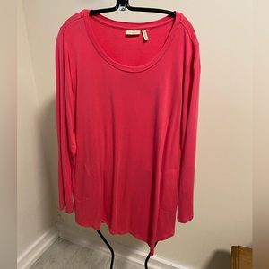 Logo Lounge shirt by Lori Goldstein